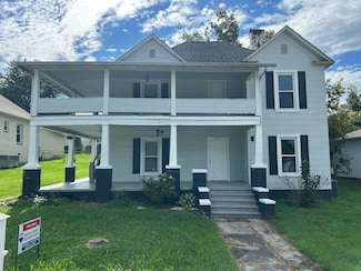 523 Ohio Ave, Etowah, TN 37331