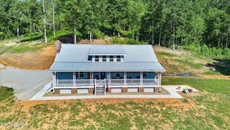 2270 Cove Pointe Rd, La Follette, TN 37766