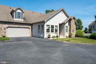 320 Brookwood Dr, Palmyra, PA 17078