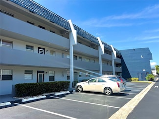 7897 Golf Circle Dr Unit 110, Margate, FL 33063
