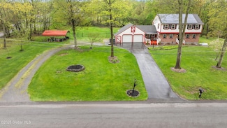 228 Maura Ln, Schenectady, NY 12302