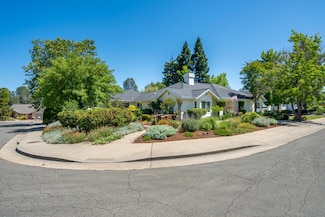 3811 Andes Dr, Redding, CA 96001