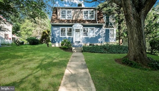 1081 Wynnwood Rd, Abington, PA 19001