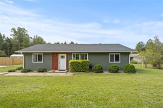 237 Skyland Dr, Belton, SC 29627