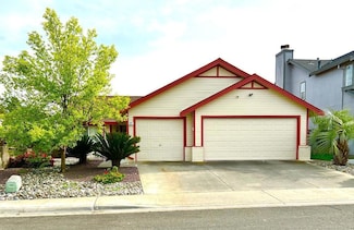 377 Porter St, Woodland, CA 95695