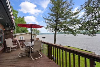 383 Wulamat Rd, Bristol, NH 03222