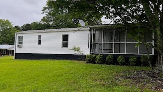 181 Pickens Rd, Westminster, SC 29693