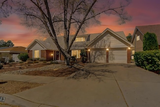 8813 Robin Ave NE, Albuquerque, NM 87112
