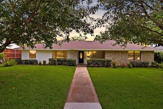 4949 Mill Run Rd, Dallas, TX 75244