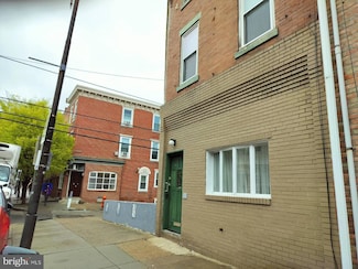 617 S 8th St, Philadelphia, PA 19147