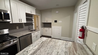741 Hamilton St Unit 1R, Harrison, NJ 07029