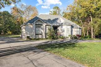 691 Covington Grove Blvd, Bowling Green, KY 42104