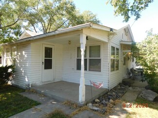 310 S Park St NW, Wagner, SD 57380