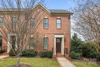 2218 Croydon Rd, Charlotte, NC 28207