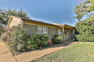 7402 Avenue W, Lubbock, TX 79423