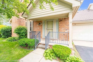 3 Cornell Ct Unit 27, Dearborn, MI 48124