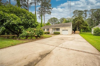 2329 Drum Creek Rd, Chesapeake, VA 23321