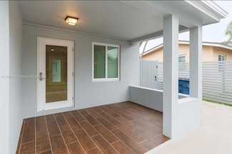 9340 SW 24th St Unit 2, Miami, FL 33165
