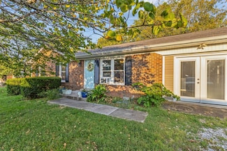 74 Branstetter Park Rd, Summer Shade, KY 42166