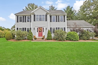 37 Lantern Ln, Pembroke, MA 02359