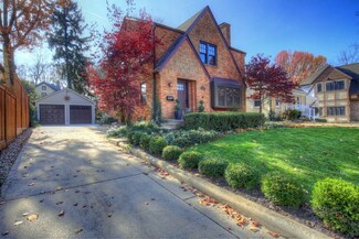 507 W John St, Champaign, IL 61820