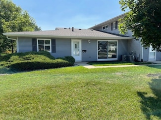 1040 Quanset Ct Unit 1804, Schaumburg, IL 60194