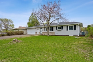 4044 71st St E, Inver Grove Heights, MN 55076