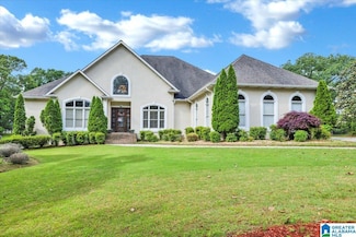 1301 Stratford Ct, Morris, AL 35116