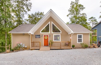742 Waterfront Tr, Lafollette, TN 37766