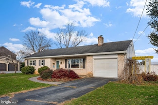 187 N Hazel St, Manheim, PA 17545