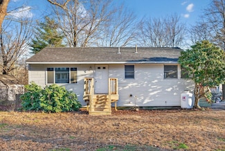 114 Narragansett St, Gorham, ME 04038