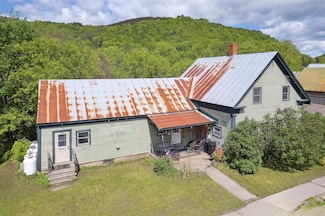 303 Vermont 110, Chelsea, VT 05038