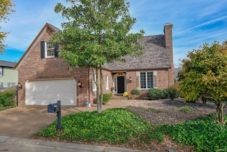 210 Shane Ct, Evansville, IN 47715