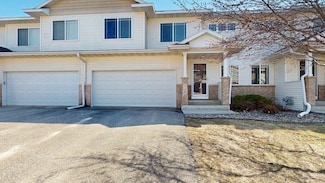 5106 Foxfield Dr NW, Rochester, MN 55901