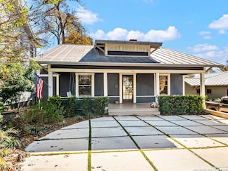 154 Davis Ct, San Antonio, TX 78209