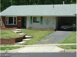 1216 Crisfield Dr, Oxon Hill, MD 20745