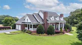 367 School House Rd NE, Calhoun, GA 30701
