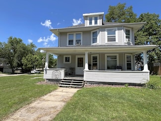 1103 3rd St, Brookings, SD 57006