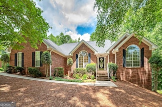 110 Chardonnay Oaks Dr, McDonough, GA 30252