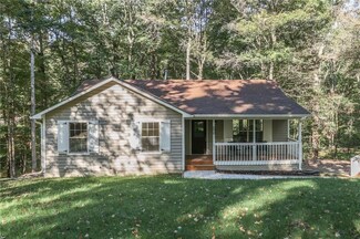 8074 Cordry Dr, Nineveh, IN 46164