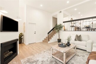 6225 Shoup Ave Unit 106, Woodland Hills, CA 91367