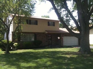 471 Heatherhill Rd, Columbus, OH 43213