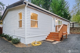 40 E Ashwood Ln, Shelton, WA 98584