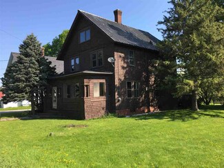 652 Mill St, Sheldon, VT 05483