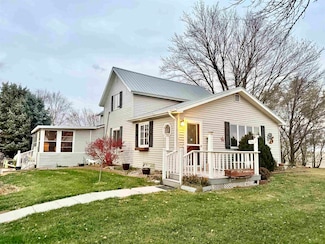 1580 41 Rd, Heartwell, NE 68945