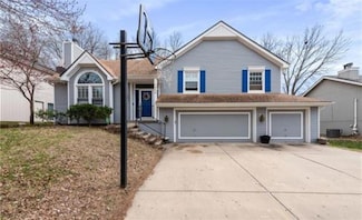 1309 NE 102nd St, Kansas City, MO 64155