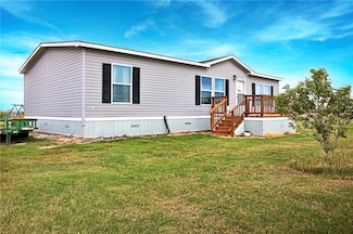 170 Gin Rd, Woodsboro, TX 78393