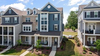 2909 Sunflower Rd, Apex, NC 27502