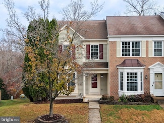 11579 Bertram St, Woodbridge, VA 22192