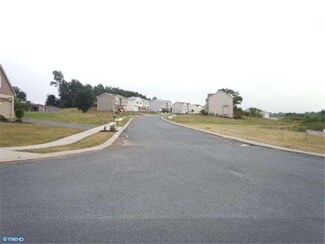 105 Horizon Dr, Fredericksburg, PA 17026